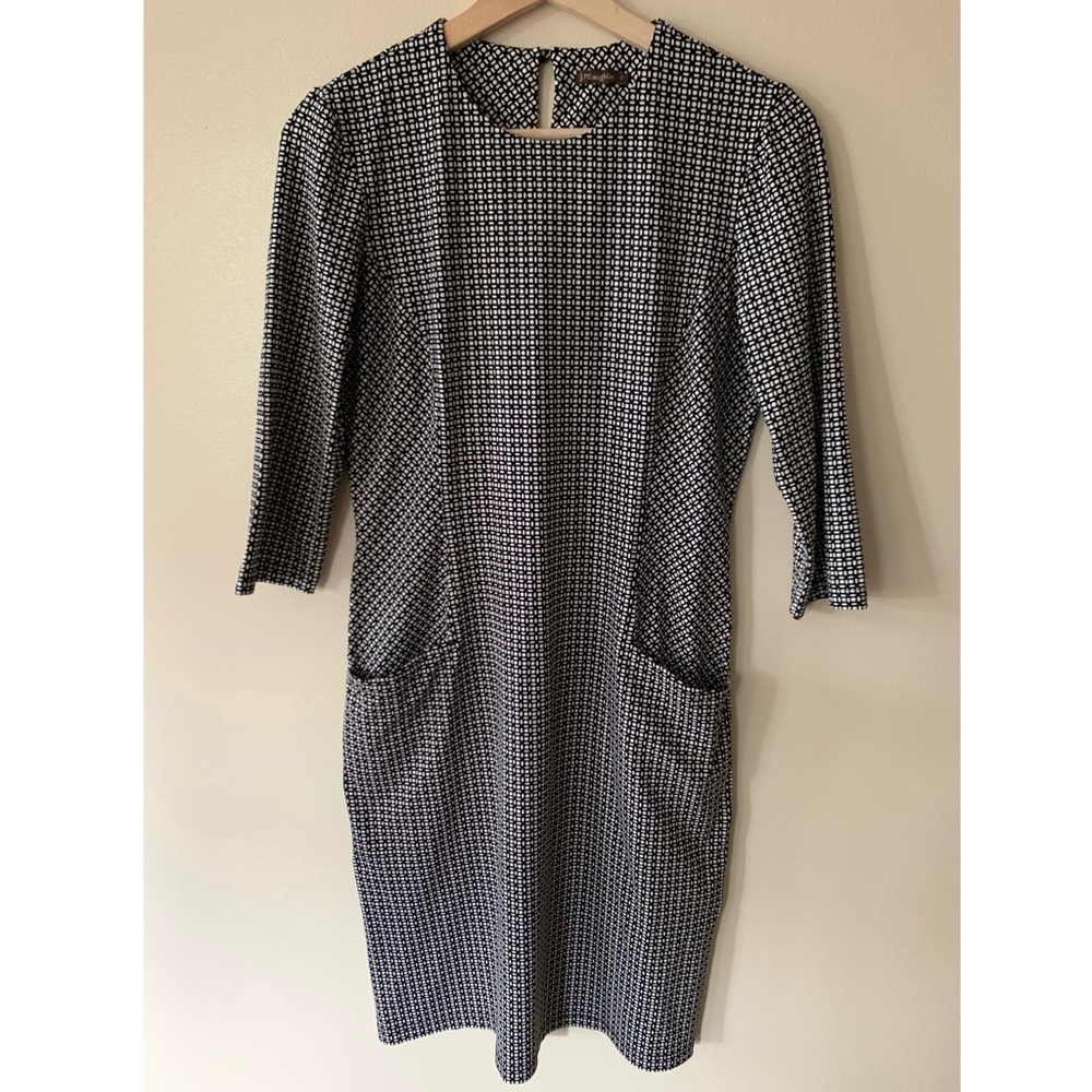 J. McLaughlin • S • Geometric Print Catalyst Dress